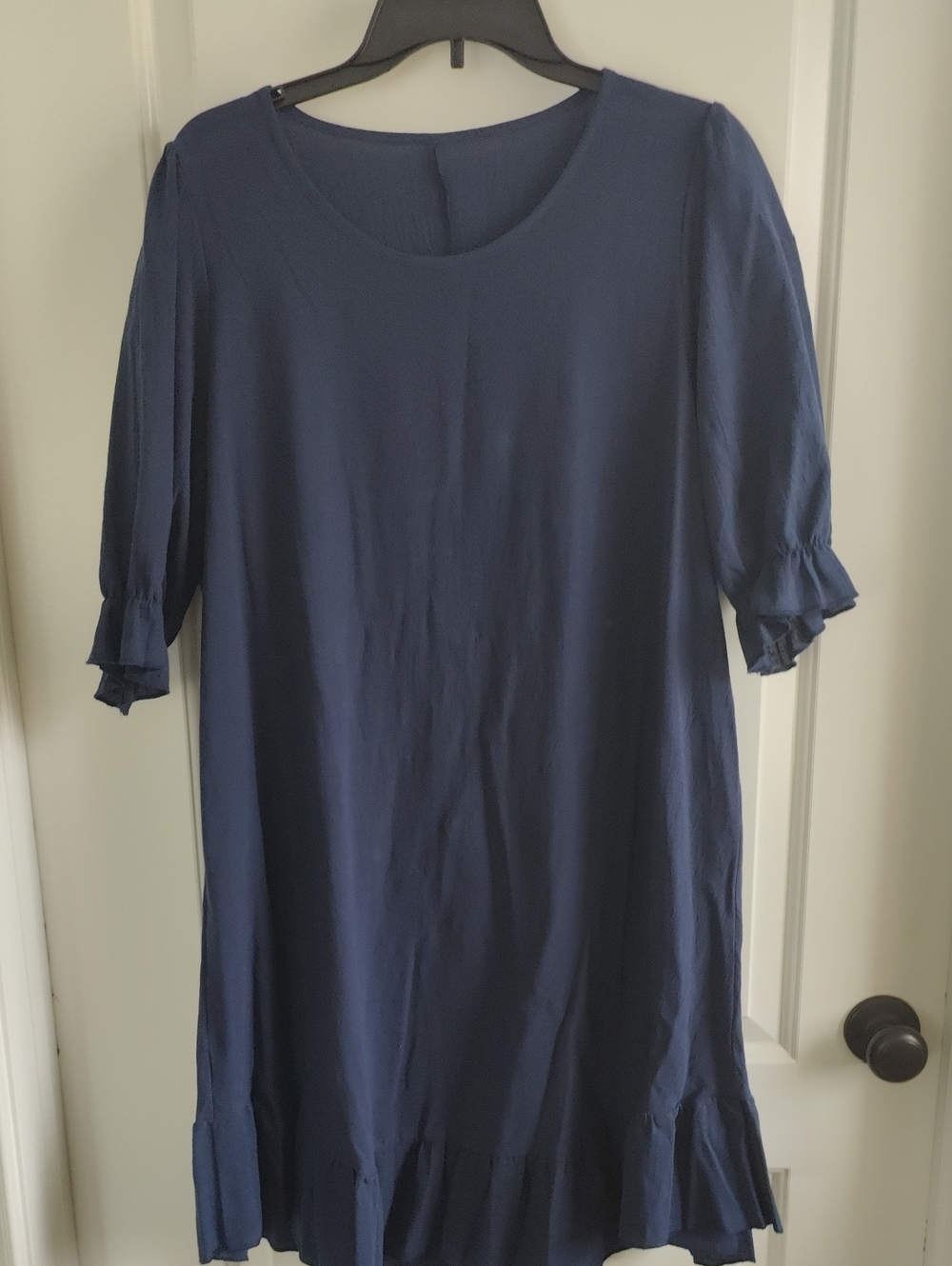 Women's Navy Ruffle-Sleeve Shift Dress